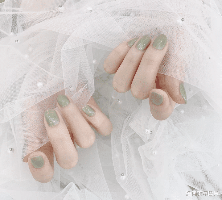 发型|春日小清新奶绿色美甲，可爱又清爽，小仙女入手不亏