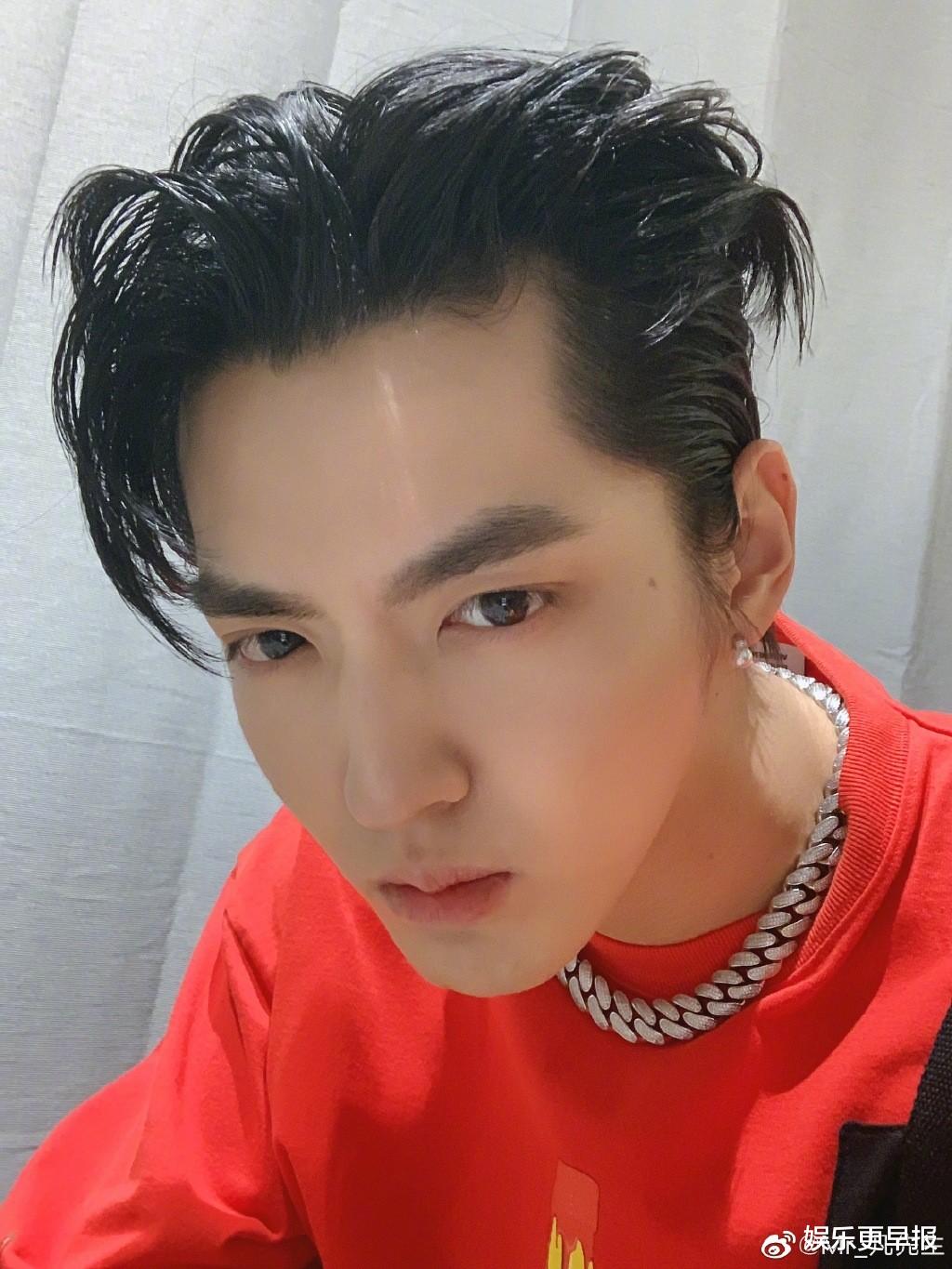 柳岩|吴亦凡录影途中牵走17岁女星：我们回家Angelababy目睹秒解围！