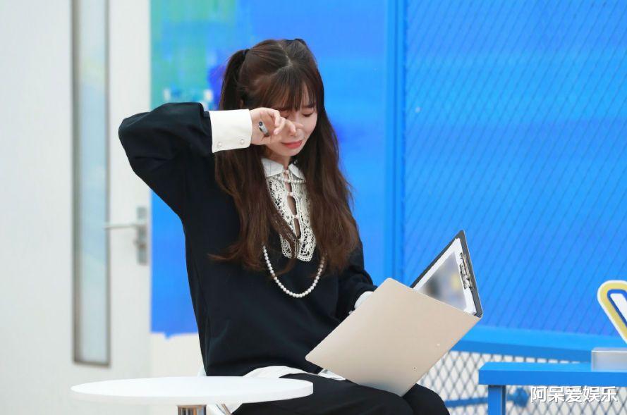 虞书欣|成年人说话要负责 虞书欣怪导演没剪掉争议言论 是真生气还是炒作