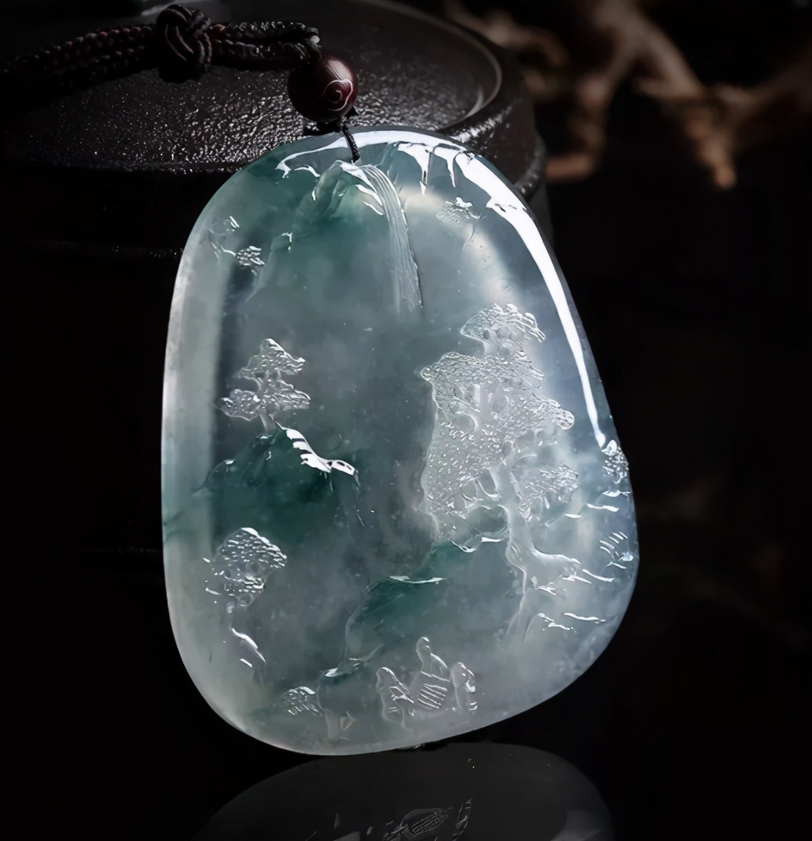 翡翠|千万不要这样鉴定翡翠，不然你会后悔的