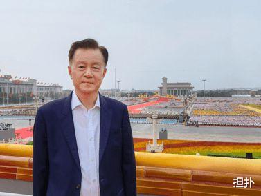 |曾跟许家印一起上城楼,如今他仍手握2百亿现金,半年拿了19块地