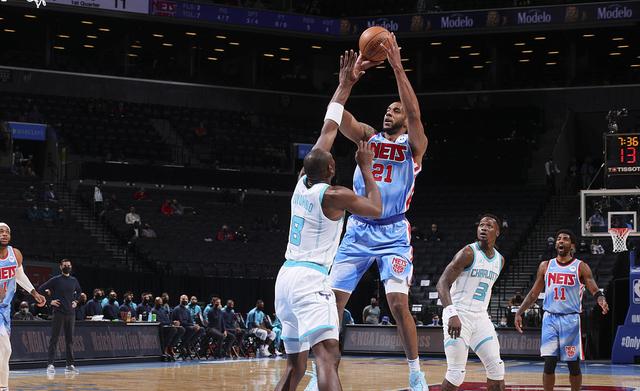 篮网队|阿德首秀惊艳！16分钟9分6板5助 完美诠释篮网独到眼光