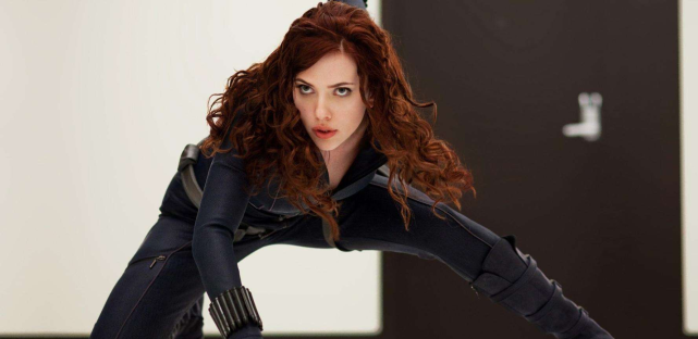 斯嘉丽·约翰逊|黑寡妇2将启新演员，经典皮裤造型+武技全换，初代寡姐告别荧屏