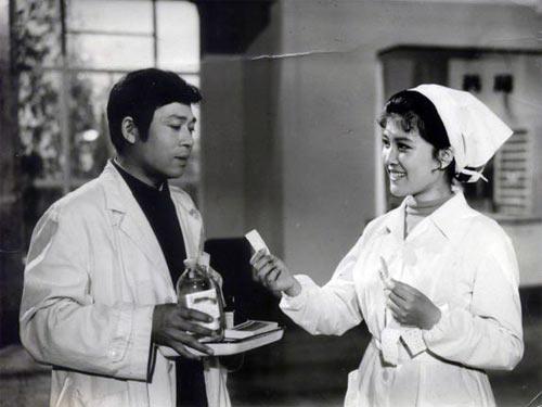 娱乐圈|不傍富豪，不滥情的5位女星，演技高颜值好，堪称“娱乐圈清流”