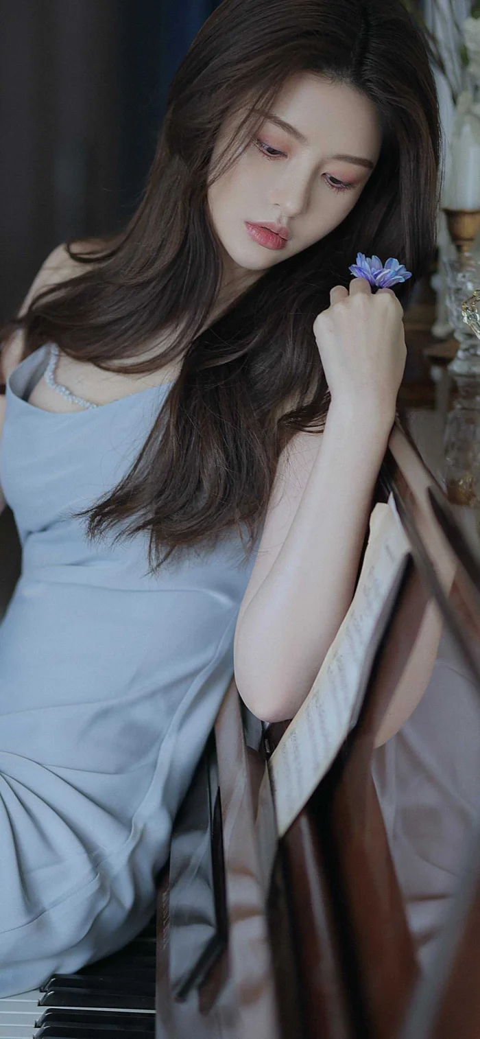 燊燊易学传播|命理揭秘!哪种女人桃花运比较旺?