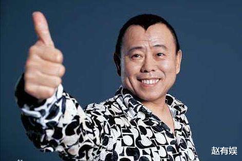 潘长江|曾和妻子住过8年厕所，无底线直播败坏人缘，上映新剧还在内涵？