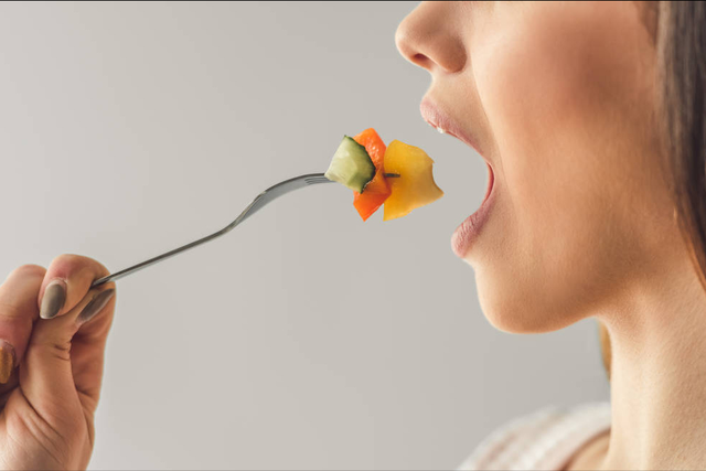 Get健康|女性朋友“老得慢”或有这6个共性？不妨自查下，能做到几个？