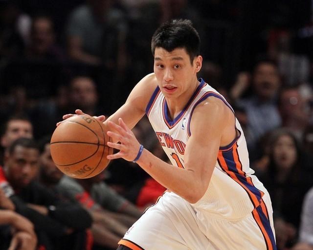 林书豪|林书豪“舔着脸”又回来了，网友：麻烦把罚款交一下，谢谢！