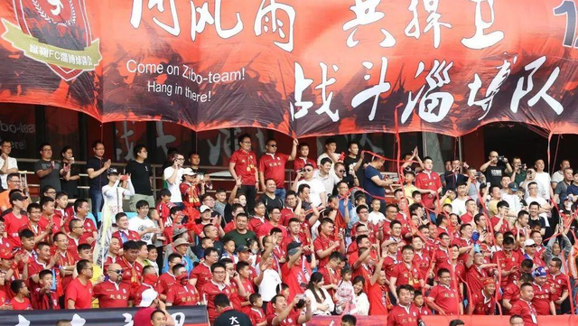 中甲|中甲：成都0-2江西获首败，成都榜首岌岌可危，浙江力争重返第2位