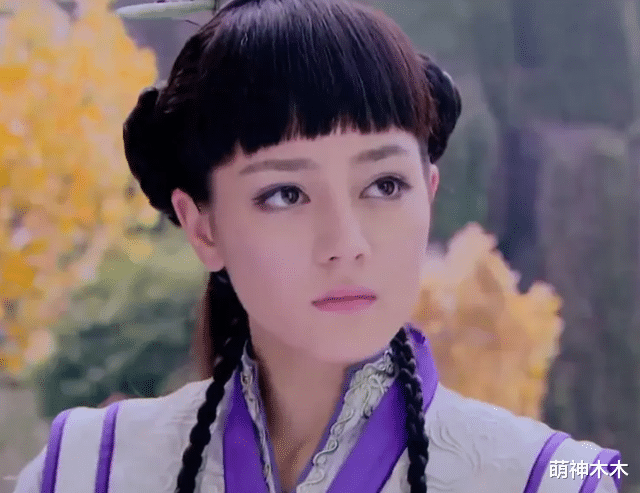 迪丽热巴|热巴又为新戏瘦成纸片人，虎牙包子脸回不来了，高雯堪称最后颜巅