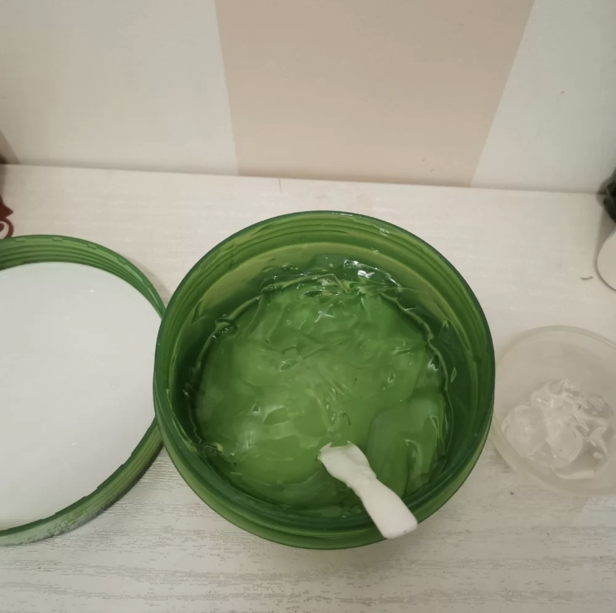 蒂尔施 脸上毛孔粗大有什么方法修复？女生别走弯路，试试这样做！