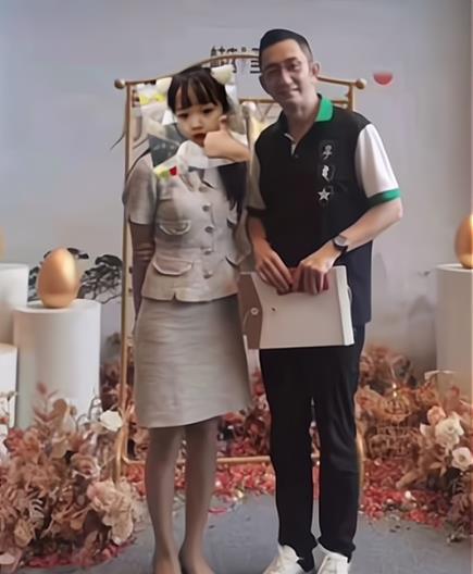 万梓良|在内地生活的香港老艺人：“阿紫”靠退休金，万梓良四处走穴商演