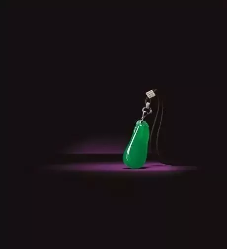 翡翠|买翡翠不能只看色，种水色兼具才是值得珍藏的高档翡翠