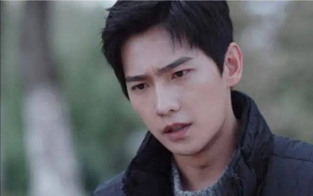 杨洋|军艺校草中年发福的魔咒，不知道能否在杨洋着打破！