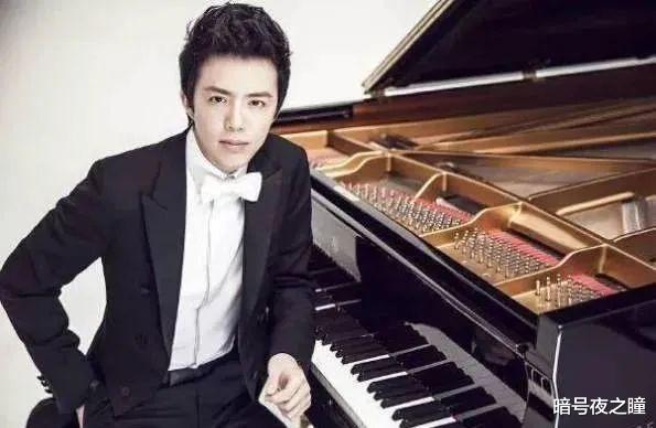 李云迪的手买了九位数保险,被拘留期间受伤,保险公司赔付吗?
