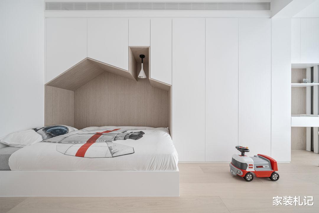 有一说一,还是极简风最耐看!看她家客餐厅,真大气