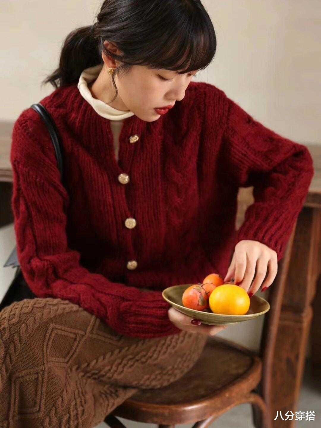 八分穿搭 小个子女生冬天怎么穿？这些针织外套保暖又温柔，显高又时髦