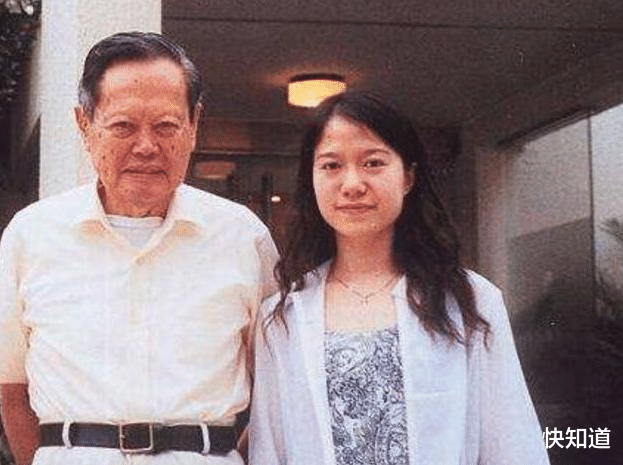 对撞机 为何97岁杨振宁甘愿背负骂名，极力反对花1000亿建大型粒子对撞机？