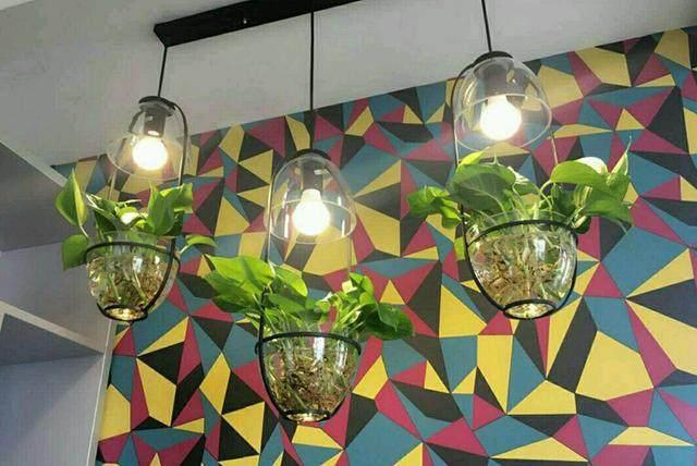 晒晒媳妇装110平新房，进门一片绿，看到卧室背景墙差点晕过去