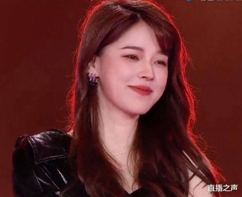 陈赫|小团团停播沫子成最大赢家,稳坐“吃鸡一姐”,老板陈赫功不可没