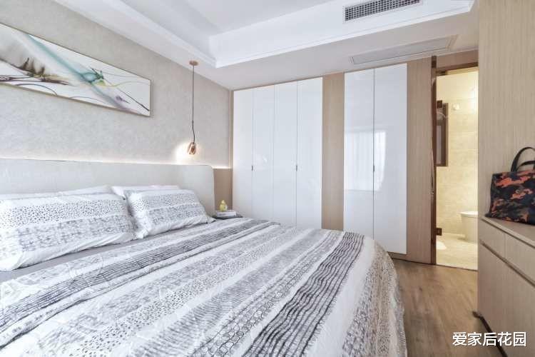 大胆的打掉墙壁，完美解决室内的采光和通风，这个设计好有创意！