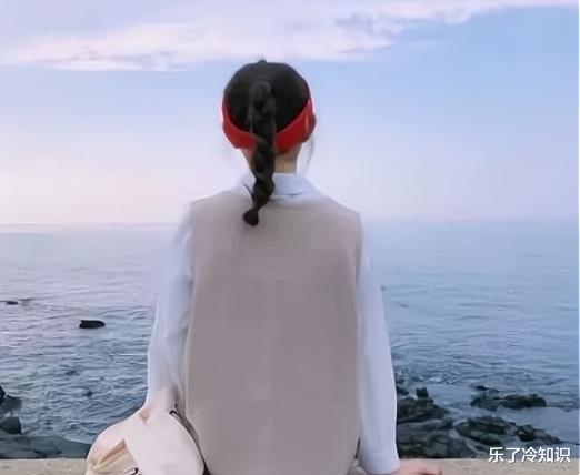 女网红分手后,归还86万彩礼38万宝马,青春贞洁不值钱?