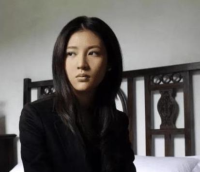 梅利爱说事 心心念念嫁入豪门,遭受家暴2年后含恨离世:你不爱我,我不怪你