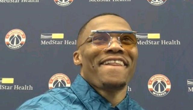 日本队|砍14+21+24！威少天神下凡创纪录，篮网弃将33+7，比尔直接摊牌了