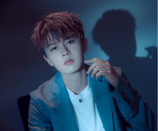 任嘉伦|任嘉伦说话很暖，照顾到了所有人，却不会让人觉得他世故圆滑