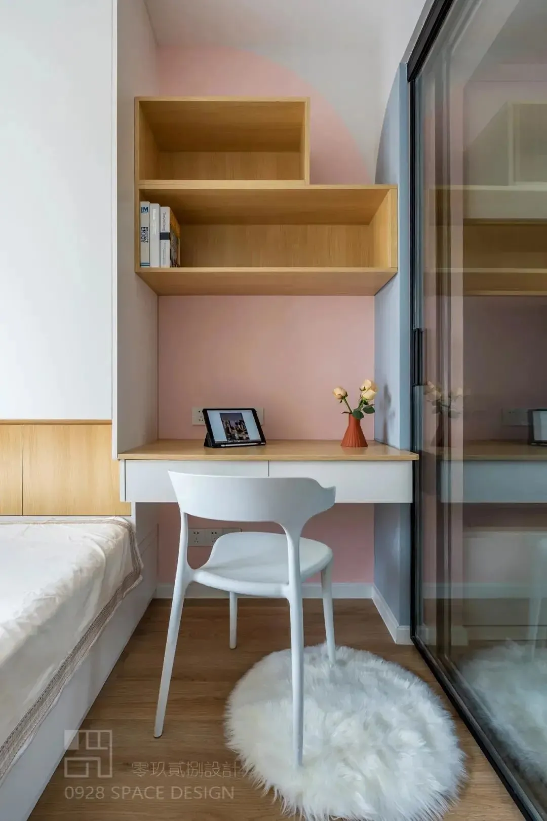 30㎡公寓装修,全屋通透敞亮大气,一进门就被惊艳了