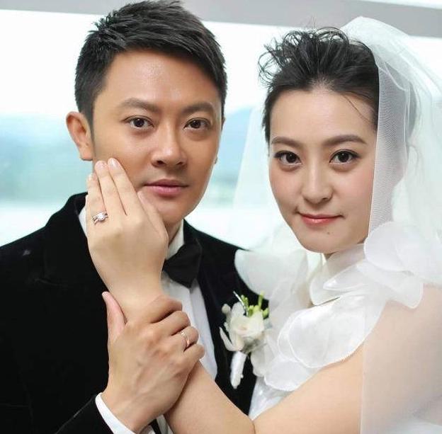 吴宣仪|一个女人毁了他，一个女人骗了他，43岁的印小天就这样改写了命运