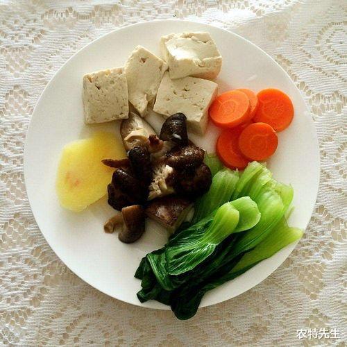 发型|阿娇近照曝光，发福明显胖成“球”？网友：原来的阿娇再也回不来