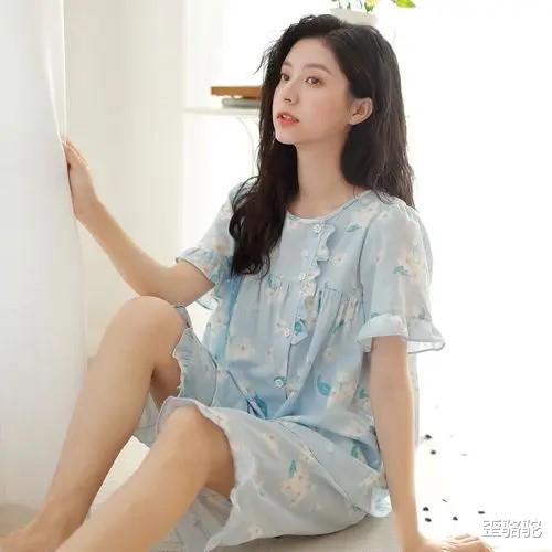 歪骆驼|离孩子出生不足一个月,妻子提出要离婚,孩子也要随母姓