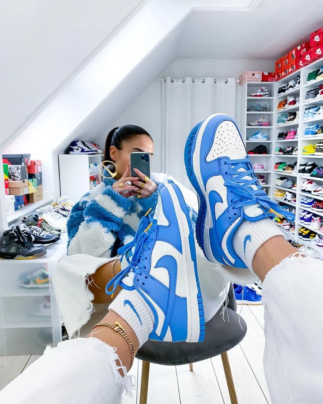 斗牛APP|笑拉了!权志龙上脚“北卡蓝”,鞋贩子却因滤镜太重又冲错了!