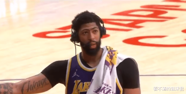 湖人隊|湖人有多拼？莊神賽后直接用桶喝水！濃眉：把所有情緒發泄到場上