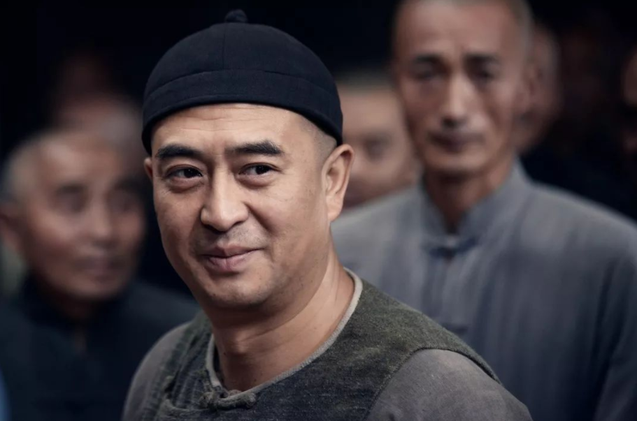 敢死队4|时隔5年，《甄嬛传》导演再出力作，靳东男主，3大女主都是影后