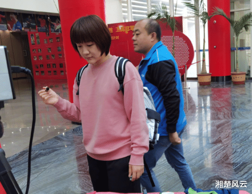 孙颖莎|国乒温州集训颇多意外，多名队员退出国家队，黄海诚离队小朱归队