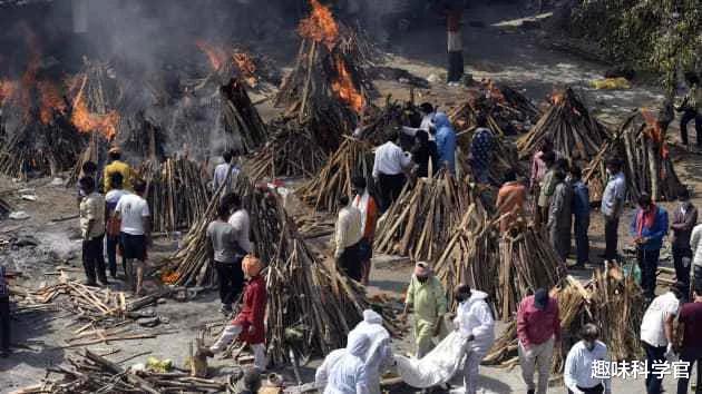 爱因斯坦 爱因斯坦预言，2060年人类将因瘟疫和战争毁灭？有何事实根据？