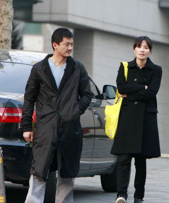 王菲|“锋菲恋”终于落幕？张柏芝儿子喊话谢霆锋，王菲终究输给了家产