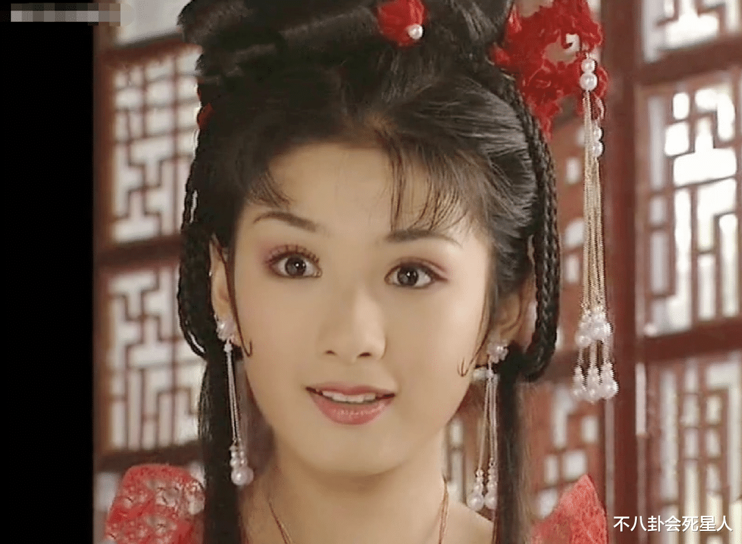 郝蕾|女星步入中年的尴尬，眼凸，法令纹，发福，脸僵，女神颜值不再