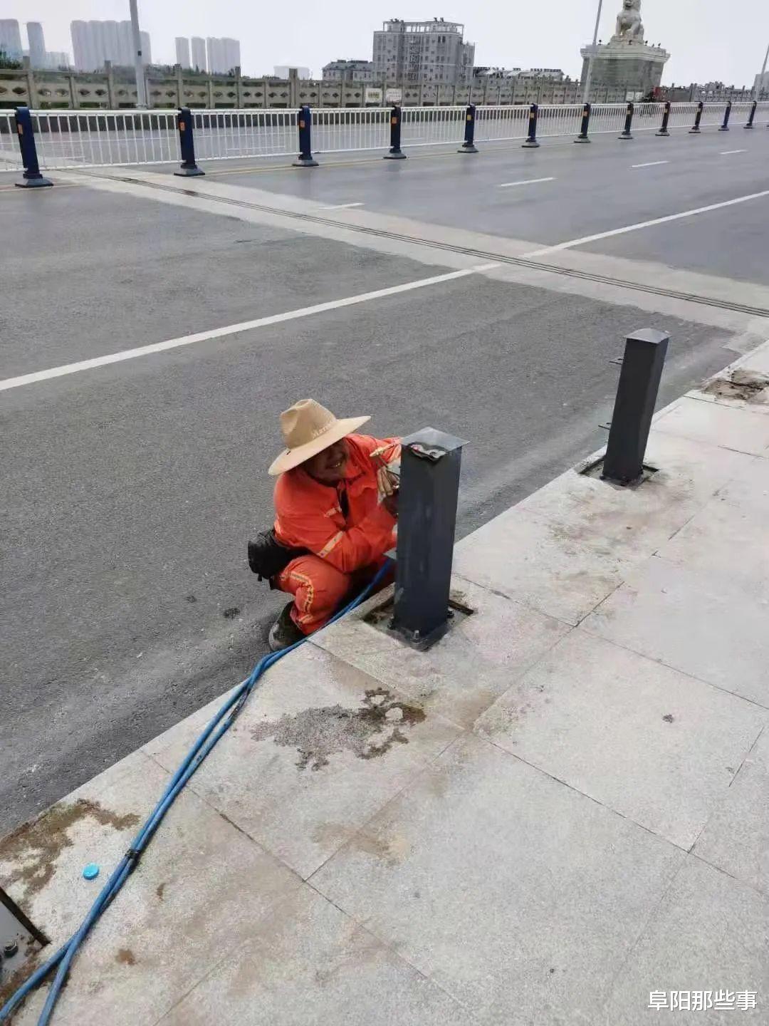 阜阳那些事 三里湾泉河桥！有市民拍下！立即整改！