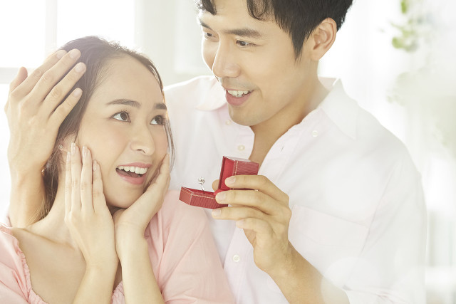 我喜欢你恩|150万的房子，亲戚出180万想买，老婆强烈反对，事后佩服老婆聪明