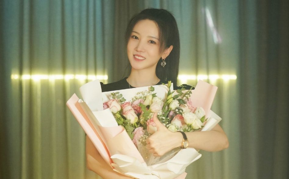 赵敏|陈伟霆形象翻车升级，路透刘海似蜈蚣腿，喜提“古装丑男主”称号