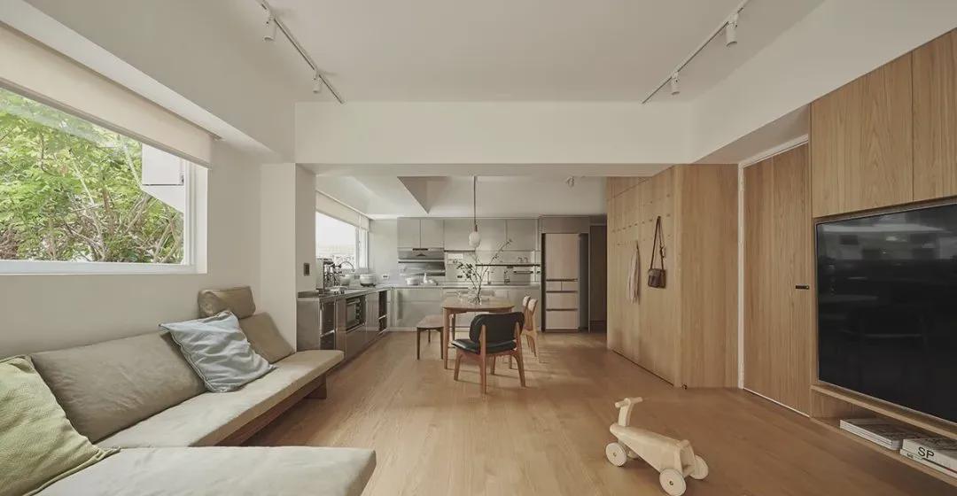 装过不少原木风，但见过最舒适的还是他家，120㎡五口之家，实用