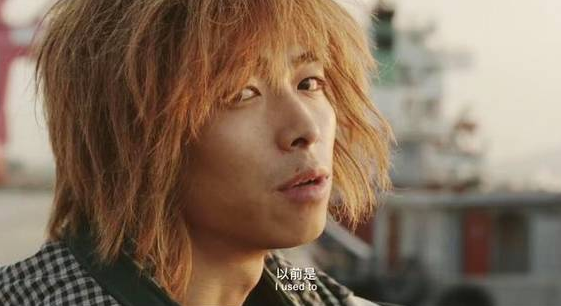 章宇|章宇雪地拍戏4小时手冻僵!意外撞伤嘴巴痛到跪地,导演紧急喊停