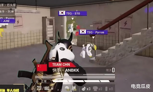 美颜|康雅雅首次女装直播，少了美颜粉丝都认不出，同为一哥ANBK太真实