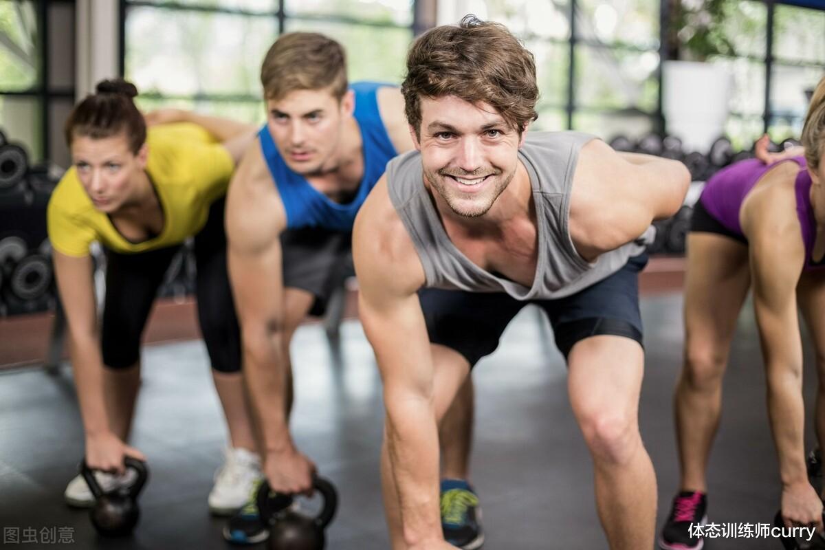 臀部|6个“最容易练错”的基础徒手动作,几乎没人能全做对!