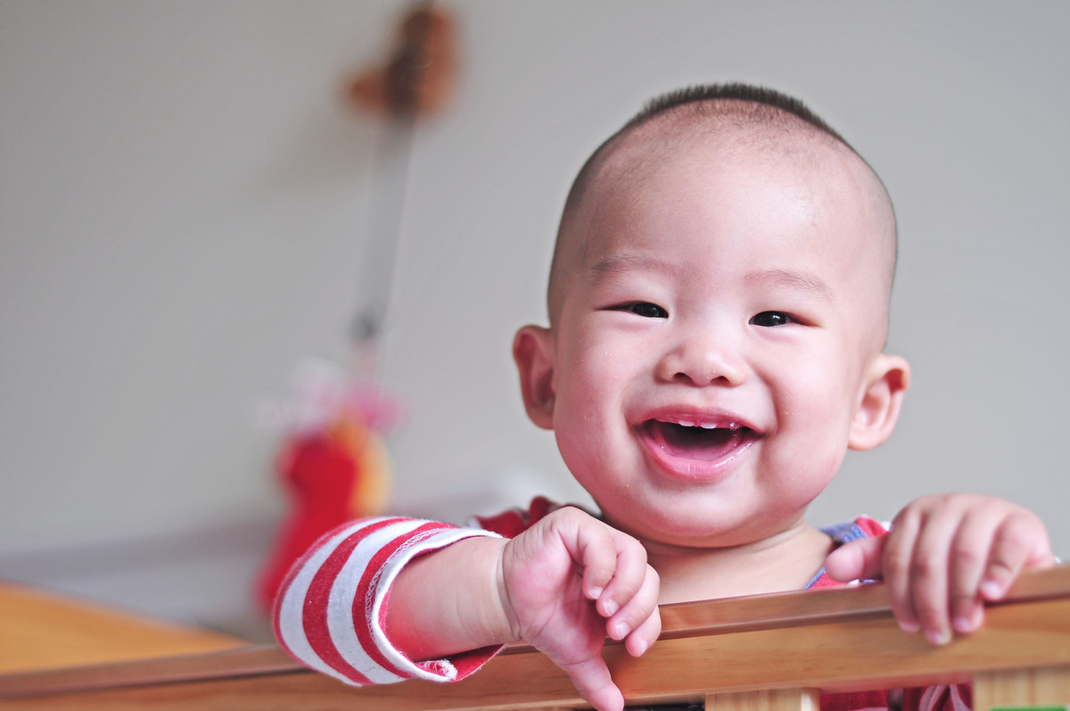 小小志|林志颖怎么不晒娃了？看完Kimi近照明白了，男大十八变也不为过