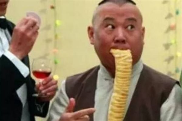 郭德纲|看明星们怎么吃饭的，郭德纲搞怪，潘长江最朴实，胡歌最接地气