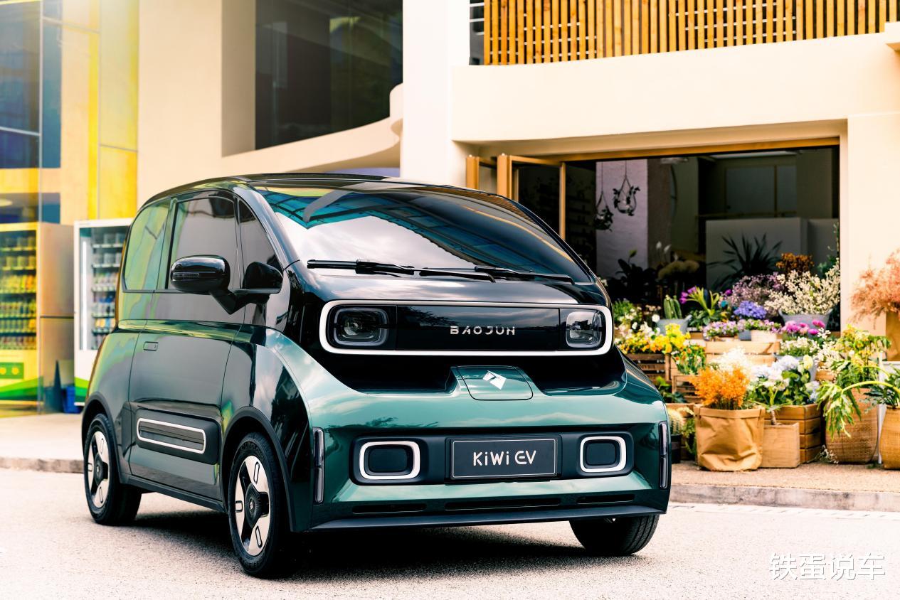 宝马MINI|宝骏造了台小车，调性和宝马MINI同层次，明星都喜欢